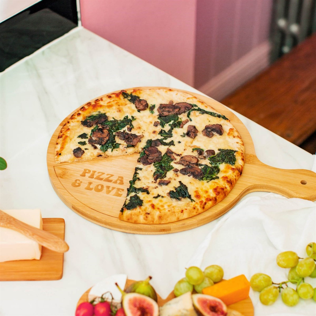 Sass & Belle Bamboo Pizza Board - Natural>
