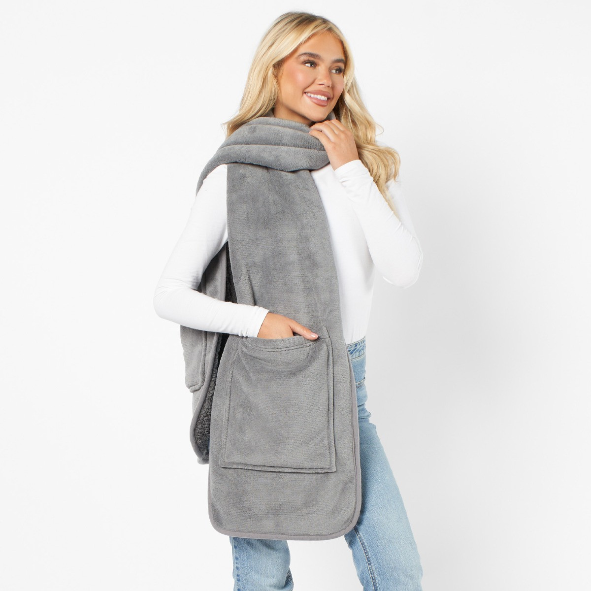 OHS Fleece Supersoft Pocket Scarf - Charcoal>