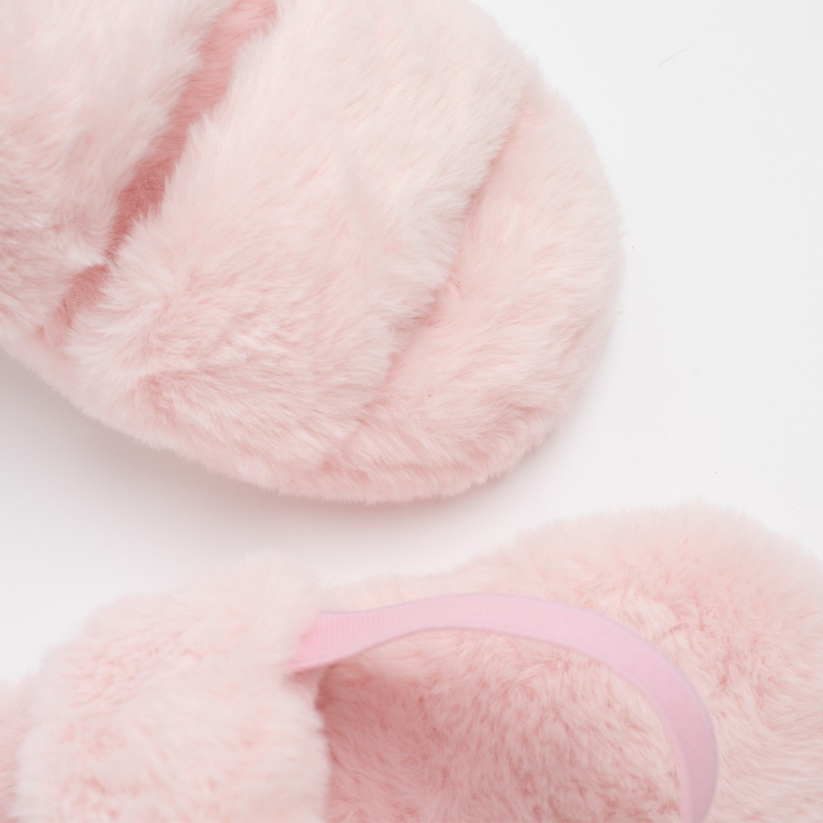 OHS Faux Fur Platform Slippers - Blush>