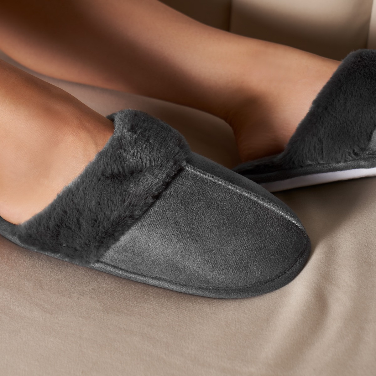 OHS Faux Suede Mule Slippers - Grey>