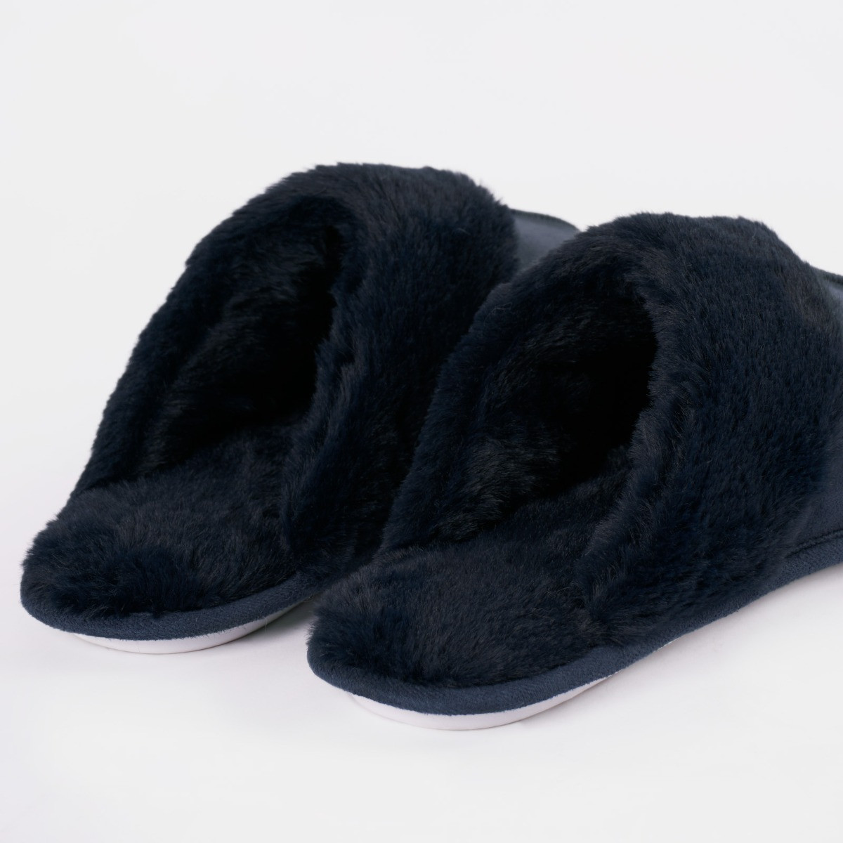 OHS Faux Suede Mule Slippers - Navy>