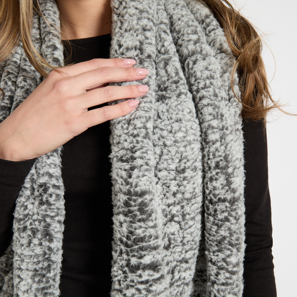 OHS Teddy Marl Pocket Scarf - Charcoal>
