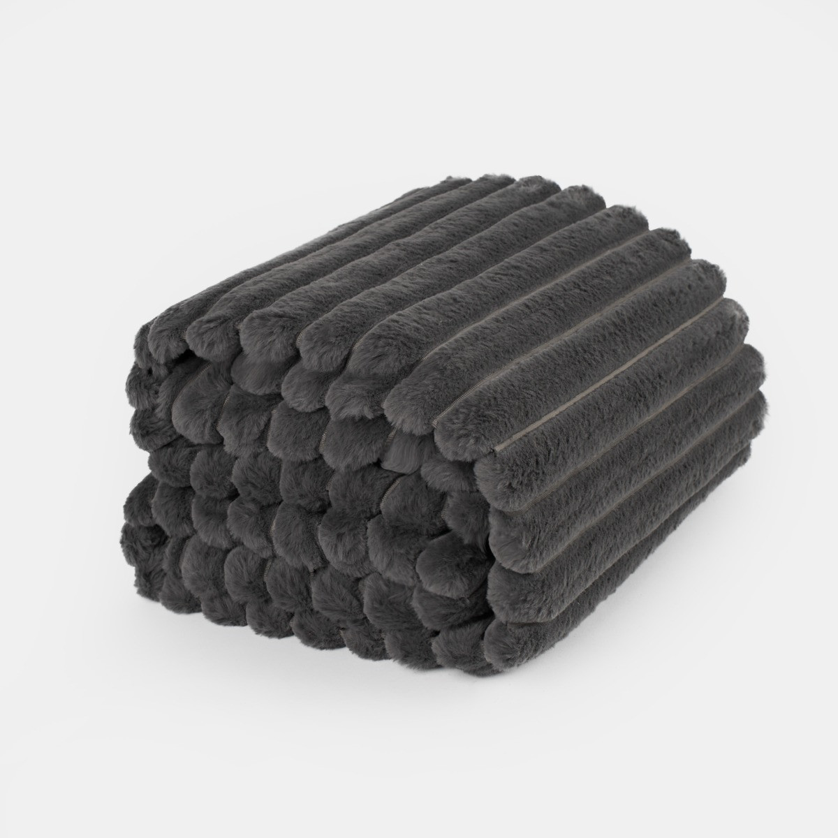 OHS Faux Fur Thick Ribbed Throw - Charcoal>