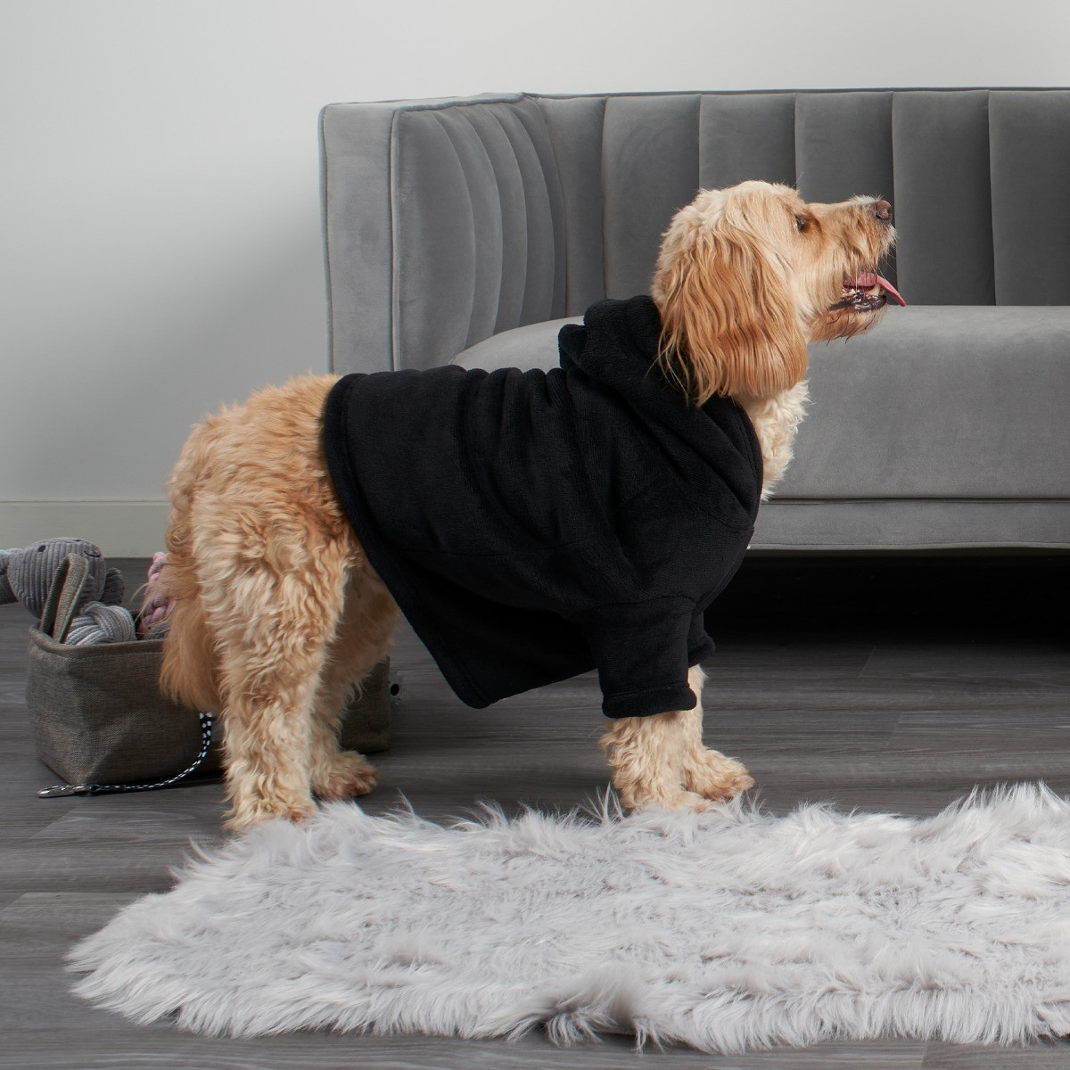 OHS Dog Hoodie Blanket - Black>
