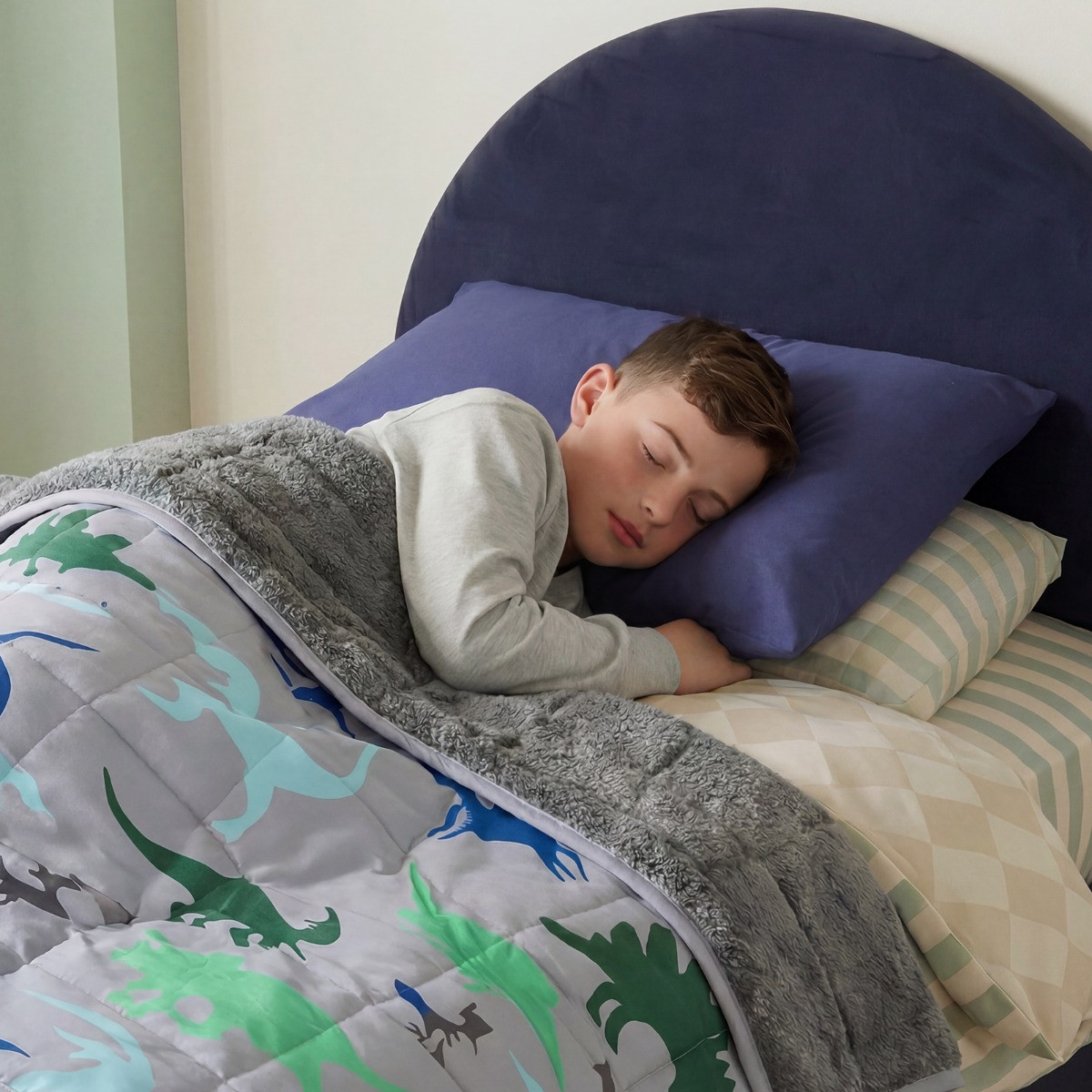 OHS Kids Teddy Fleece Dinosaur Weighted Blanket, Grey - 3kg>