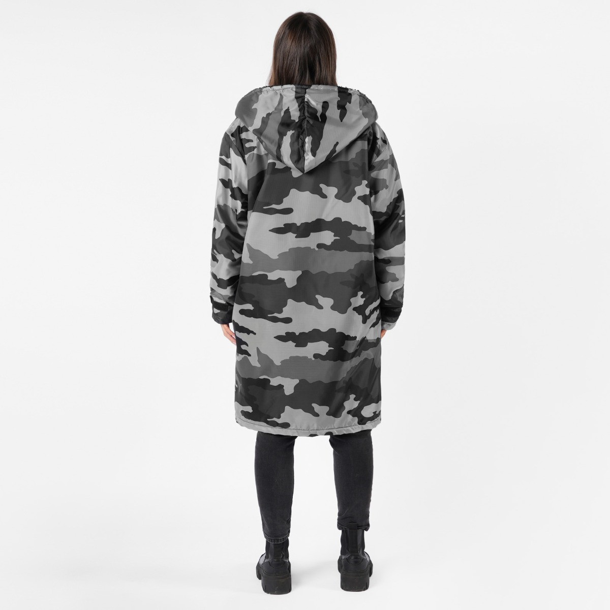 OHS Water Resistant Camo Print Full Zip Changing Robe - Charcoal>