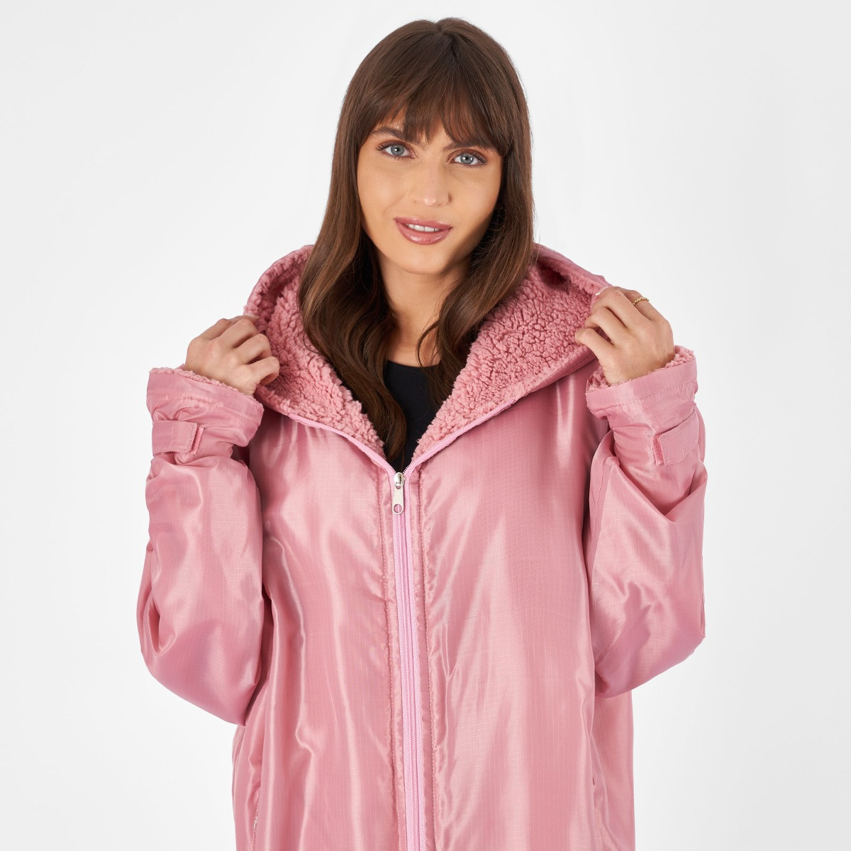 OHS Water Resistant Full Zip Changing Robe - Blush>