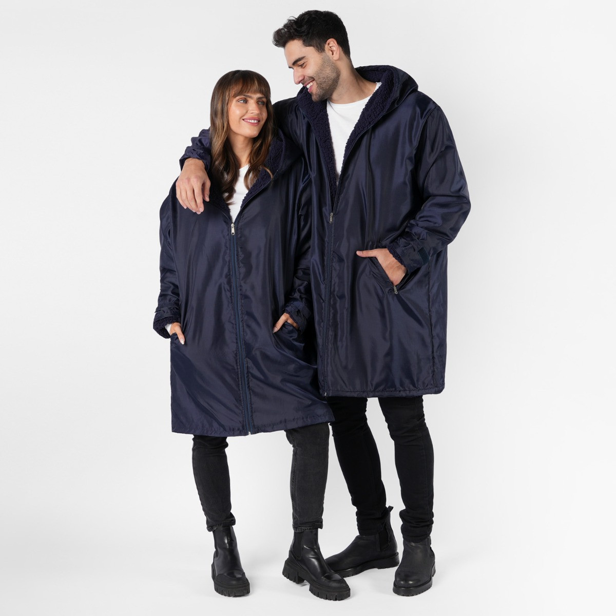 OHS Water Resistant Full Zip Changing Robe - Navy>