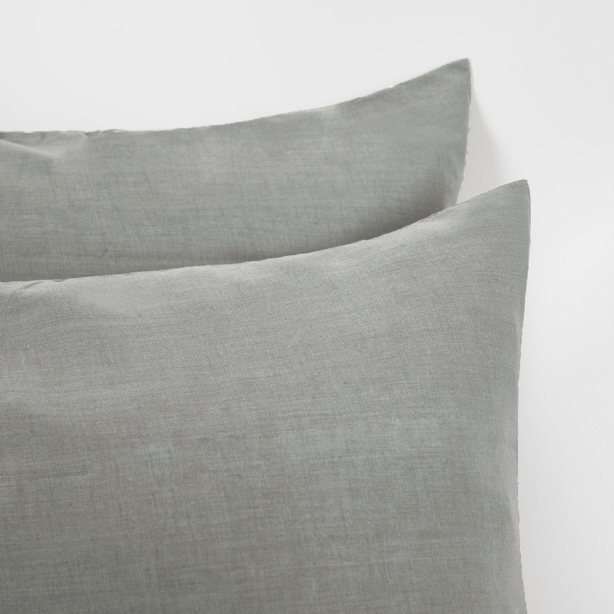OHS 300 Thread Count 2 Pack 100% Cotton Housewife Pillowcases - Light Grey>