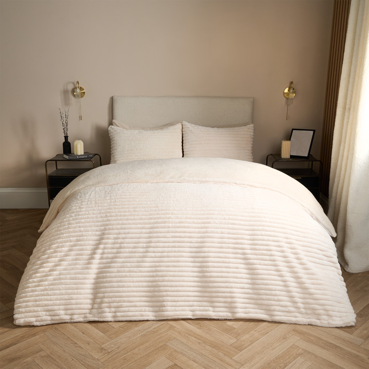 OHS Ribbed Faux Fur Duvet Set, Cream - King>