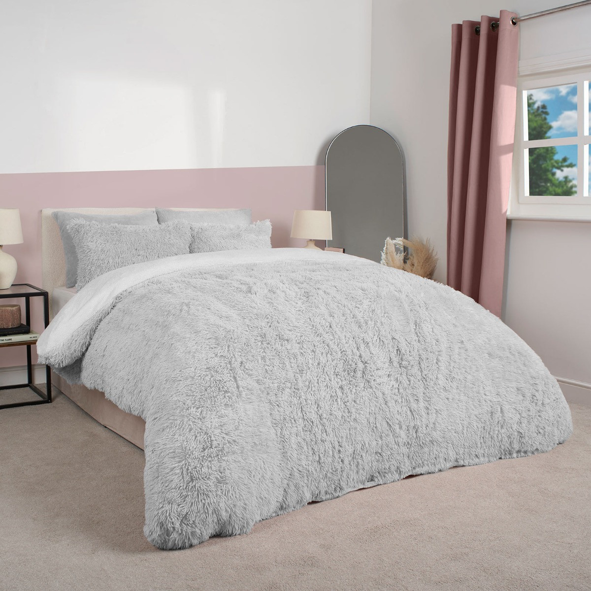 OHS Fluffy Duvet Set, Silver - King>