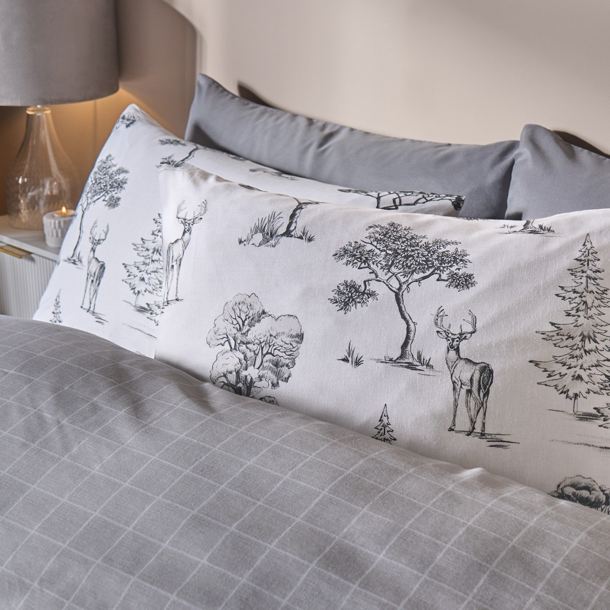 OHS Winter Stag Duvet Set, Charcoal/White - Single>