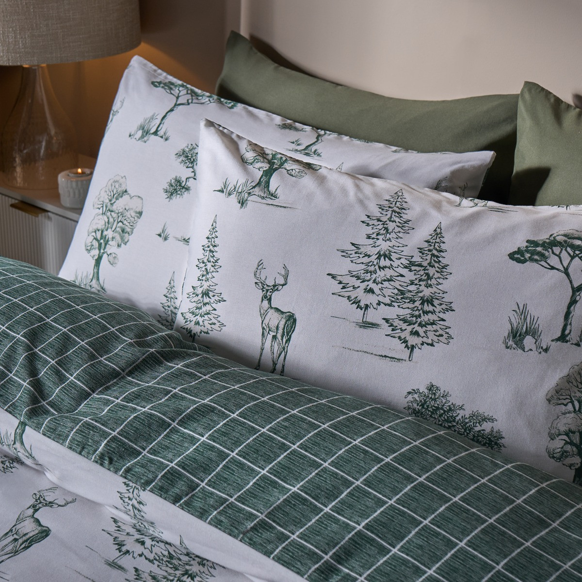 OHS Winter Stag Duvet Set, Forest Green/White - Double>