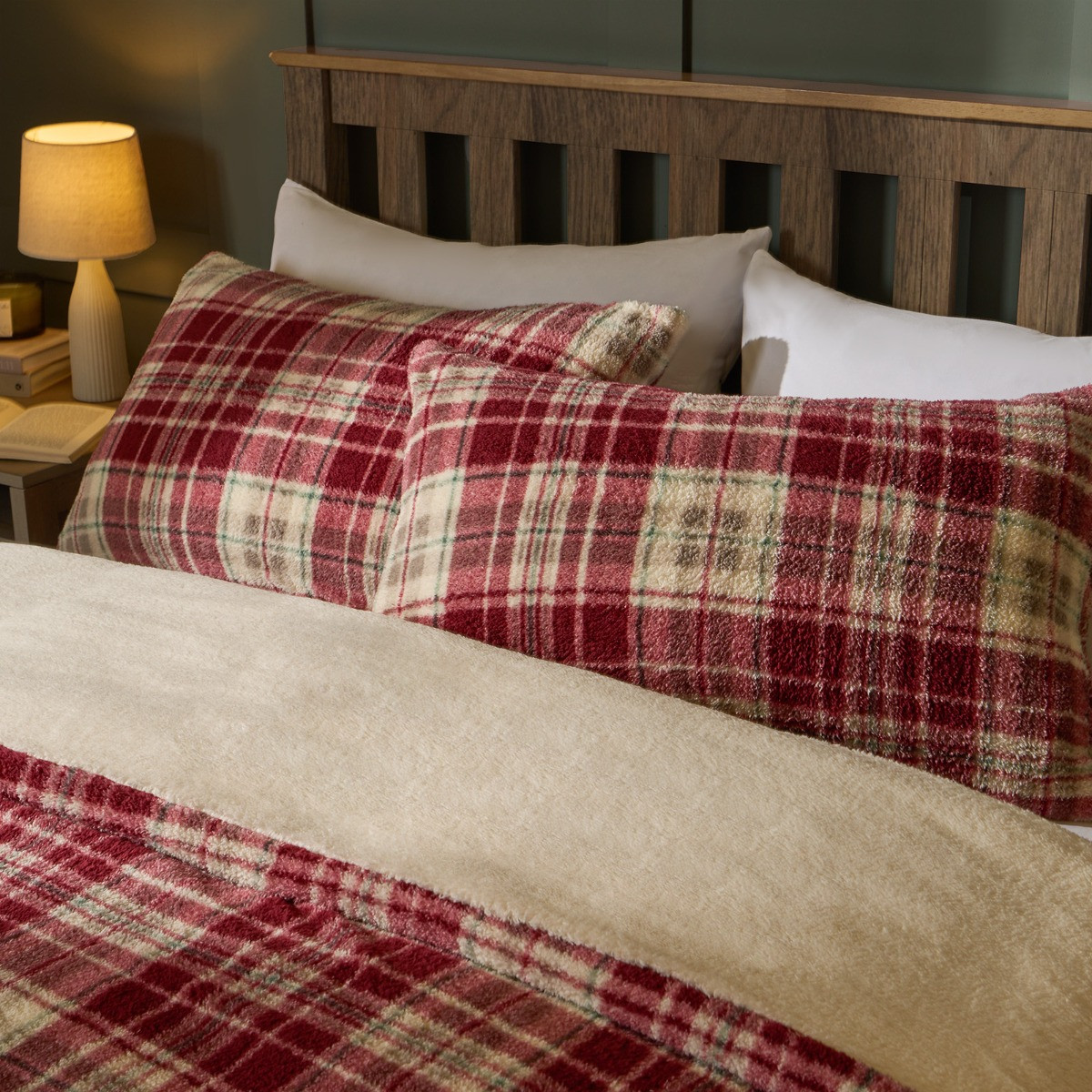 OHS Check Teddy Duvet Set, Red - Single>