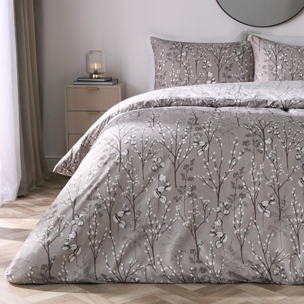 OHS Willow Branch Reversible Duvet Cover Set, Grey - King>