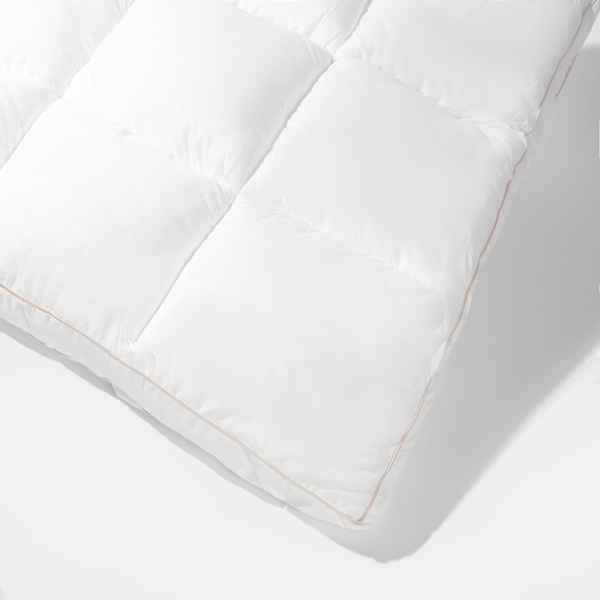 Dreamland Forever Full Mattress Topper, White