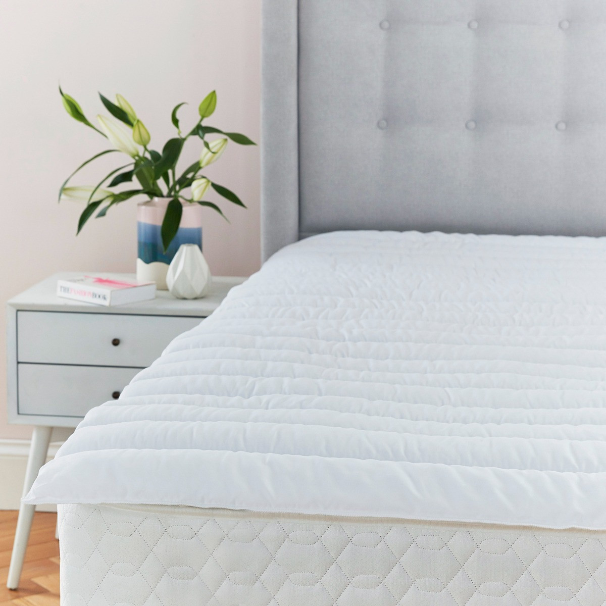 OHS Soft Touch Deep Fill Mattress Topper - White>