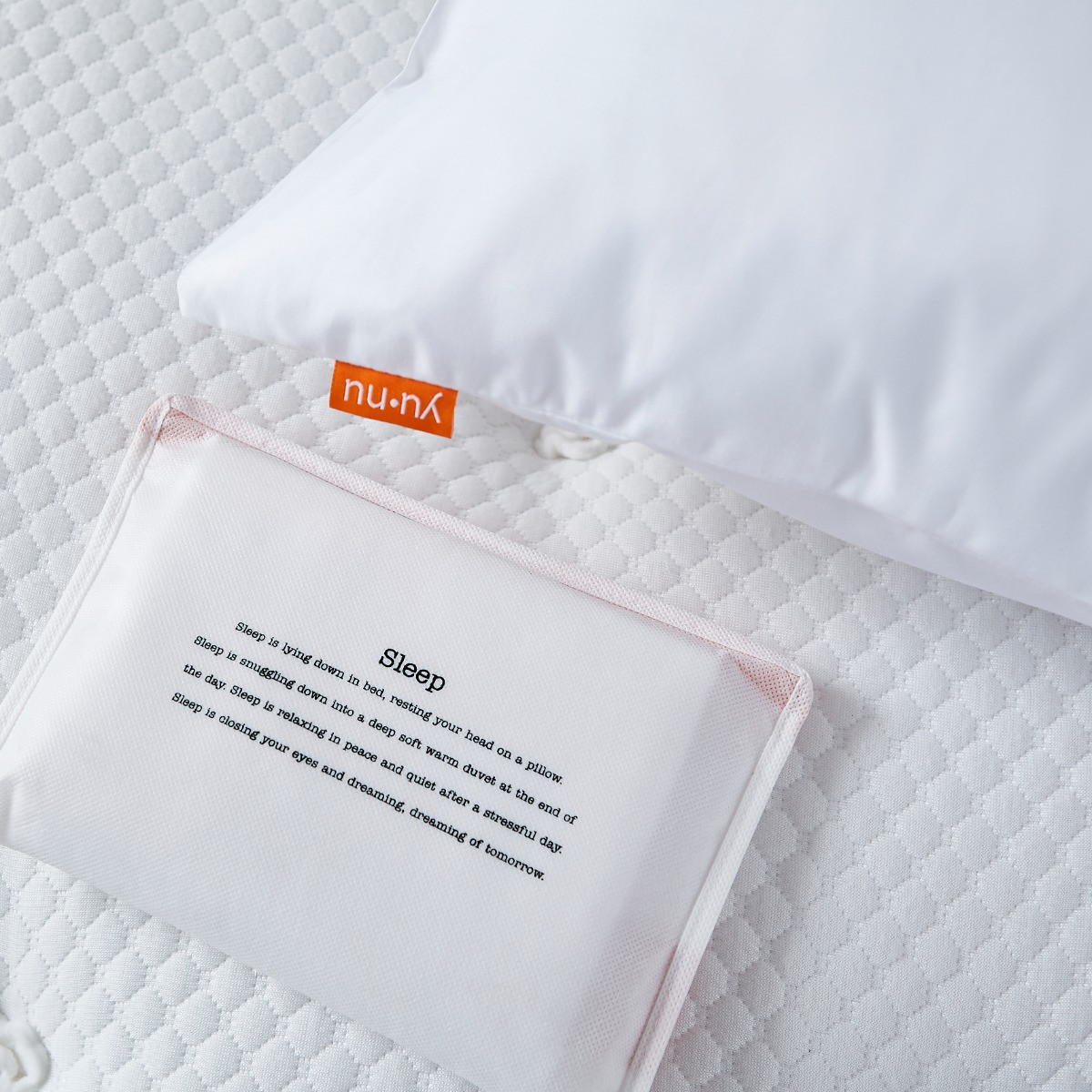 Nanu Yu Nu Pillow Protector, White 2 Pack