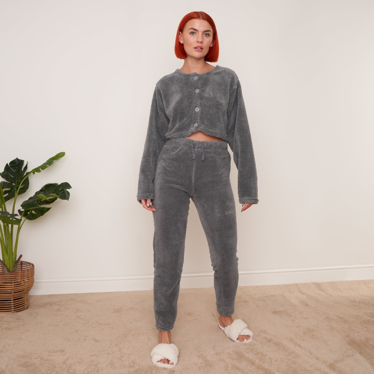 OHS Teddy Fleece Cropped Buttoned Cardigan - Grey>