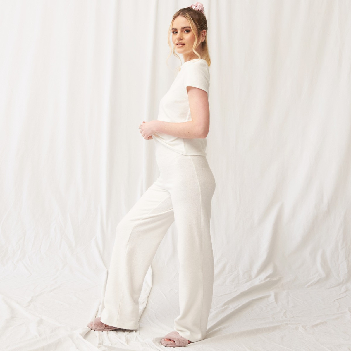 OHS Brushed Rib Short Sleeve T-Shirt - Cream>