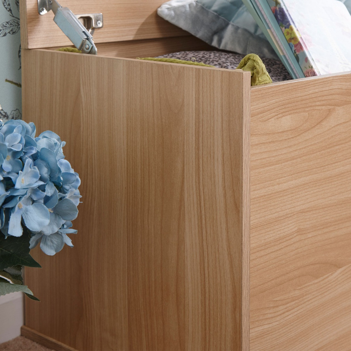 Panama Ottoman Storage Box - Oak>