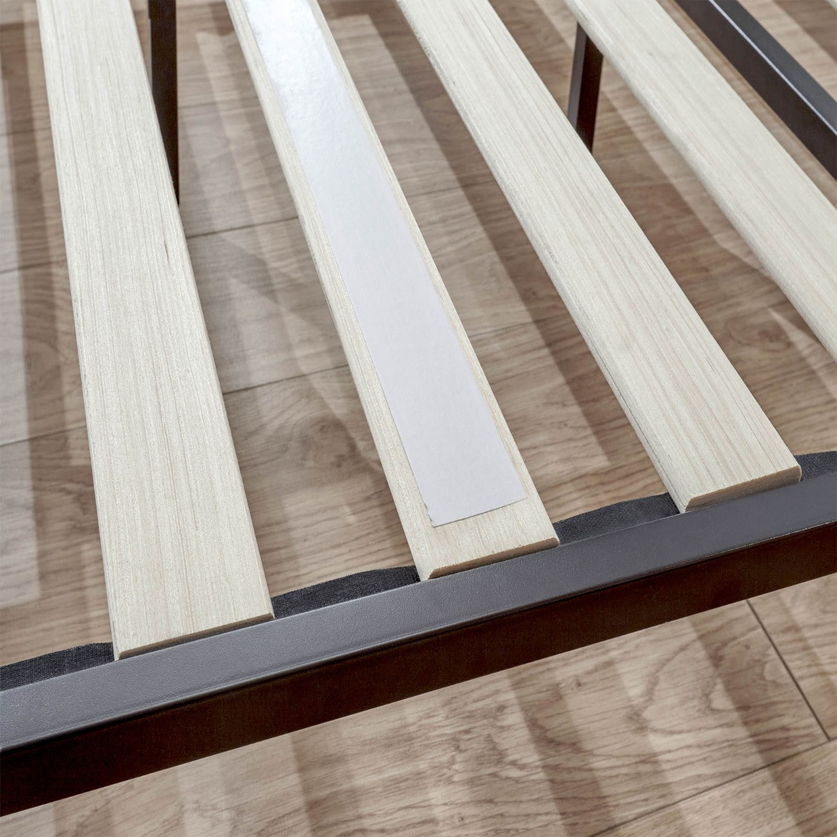 Kore Metal Bed Frame, 4ft 6 Double - Black>