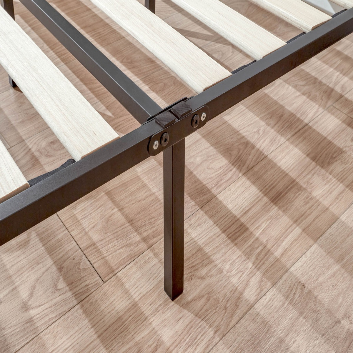 Kore Metal Bed Frame, 4ft 6 Double - Black>