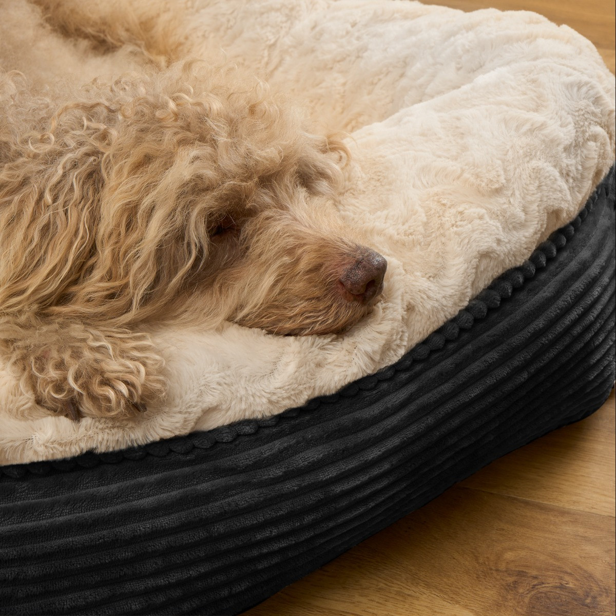 OHS Soft Faux Fur Ribbed Pet Bed, Cream/Black - Extra Large>