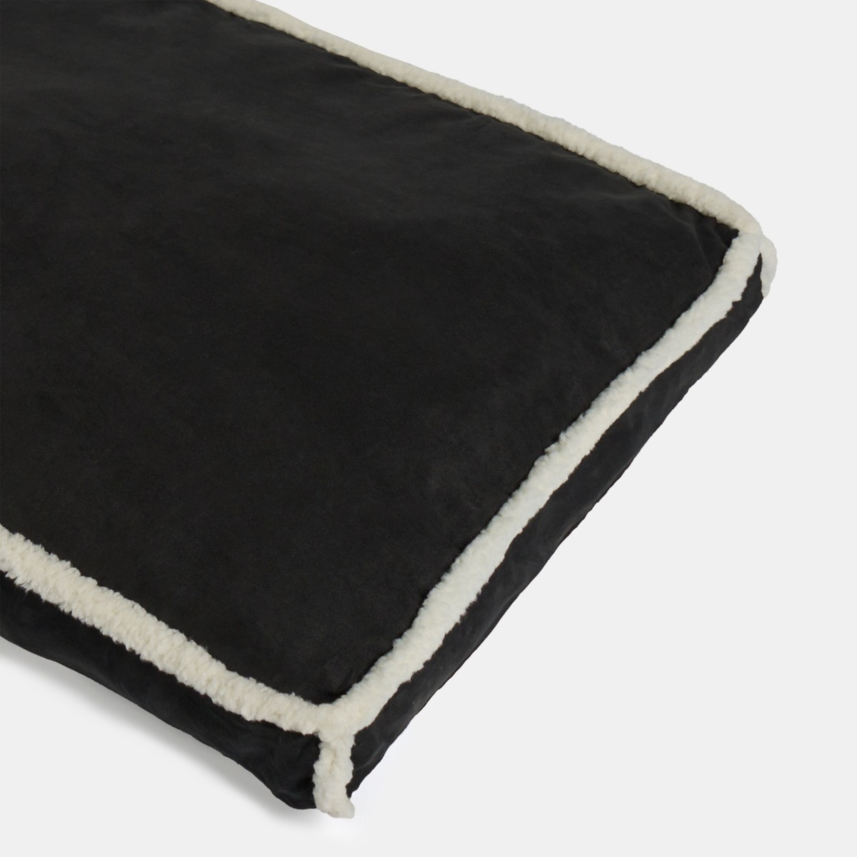 OHS Sherpa Binded Rectangle Pet Mat, Black/Cream - Large>