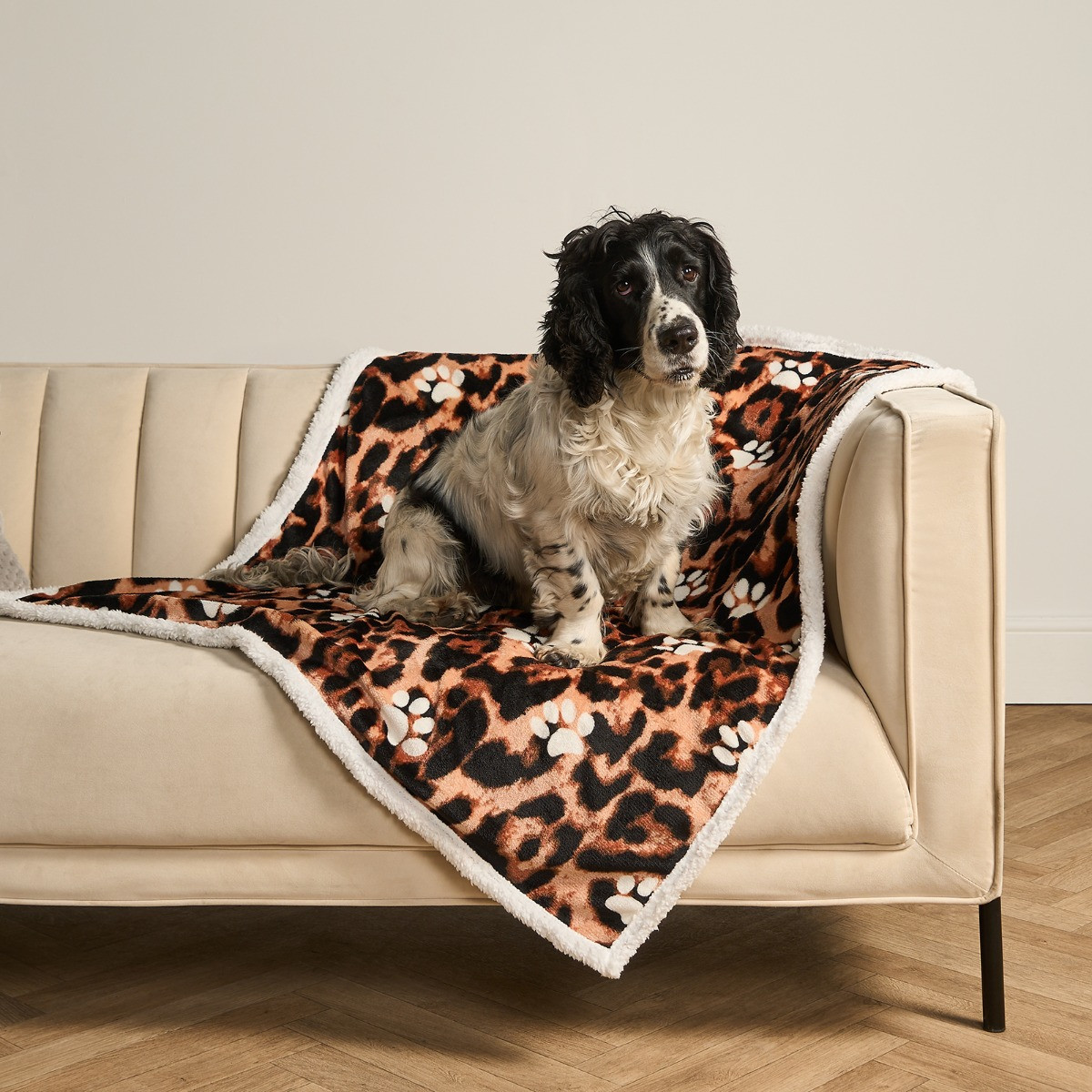 OHS Leopard Paw Print Sherpa Reverse Throw - Natural>