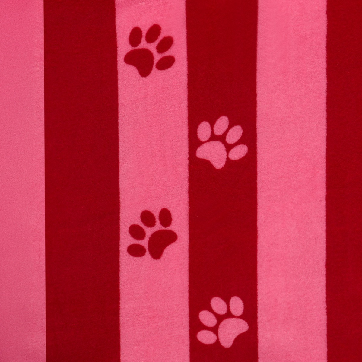 OHS Candy Stripe Paw Print Sherpa Reverse Throw - Pink>