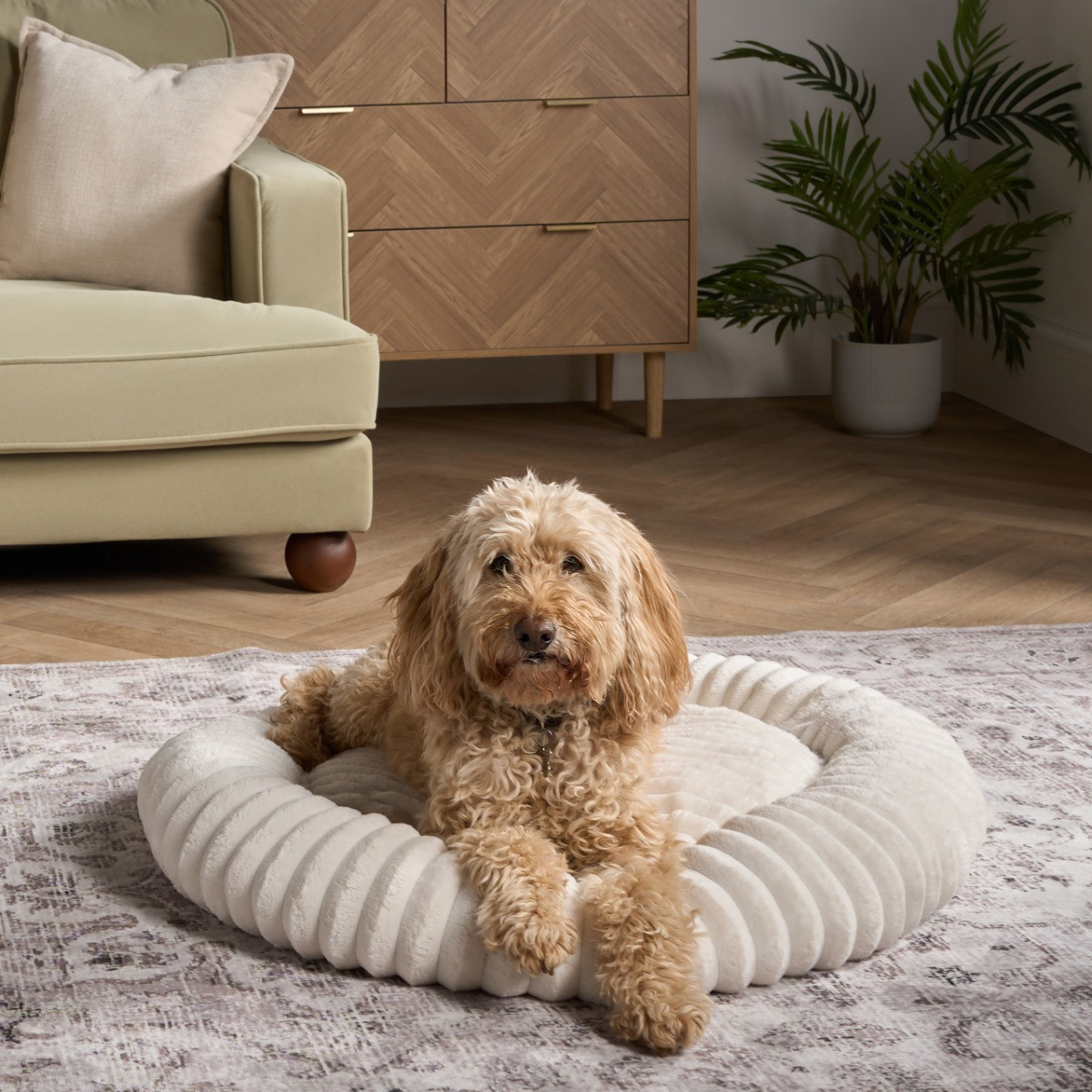 OHS Faux Fur Ribbed Round Pet Bed - Cream>