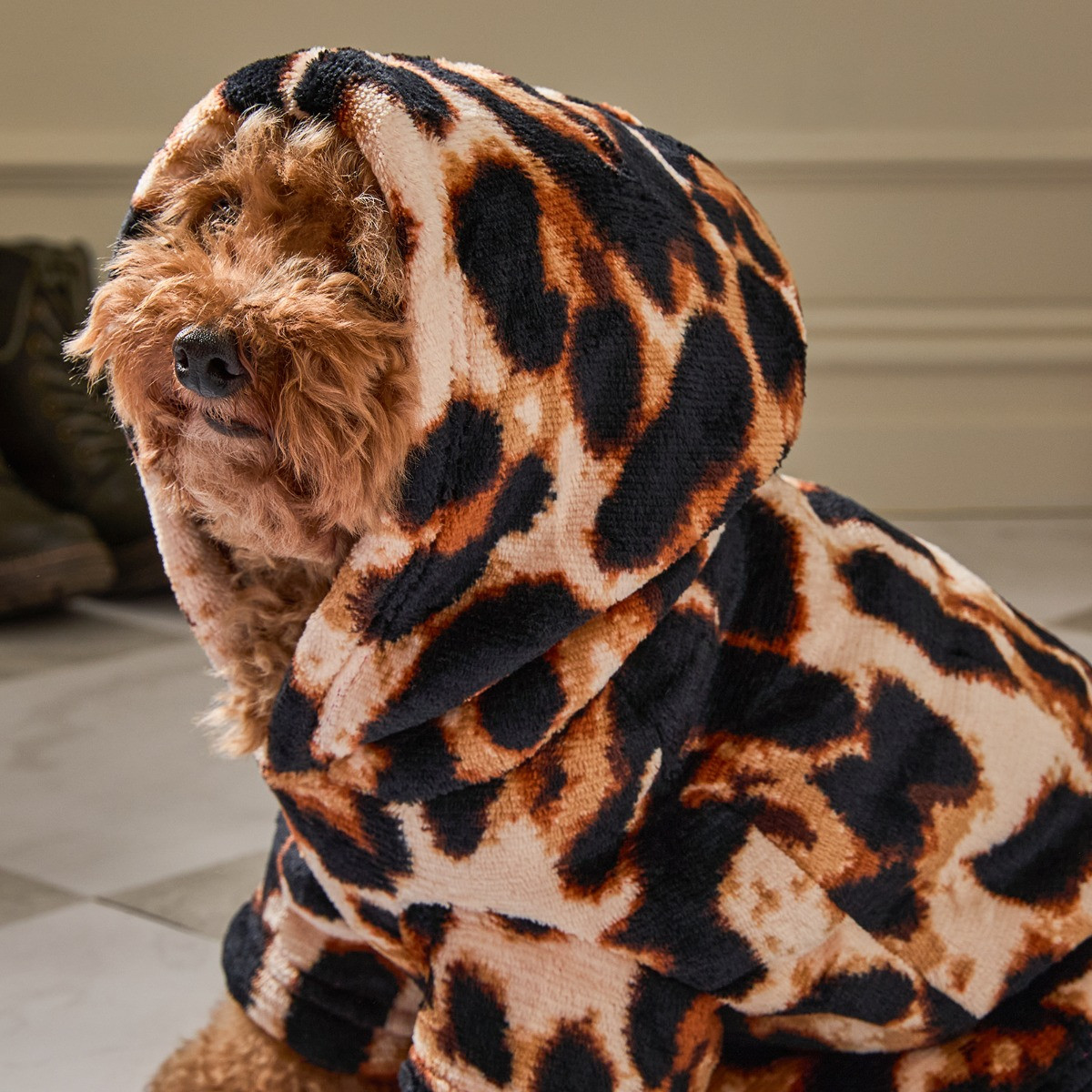 OHS Leopard Print Dog Hoodie Blanket - Natural/Pink>