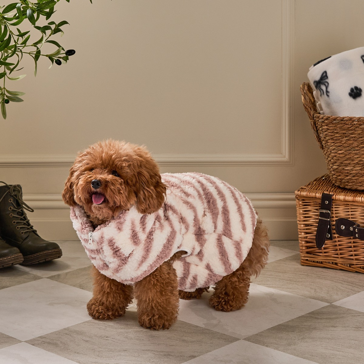 OHS Zebra Print Teddy Half Zip Dog Fleece - Beige>