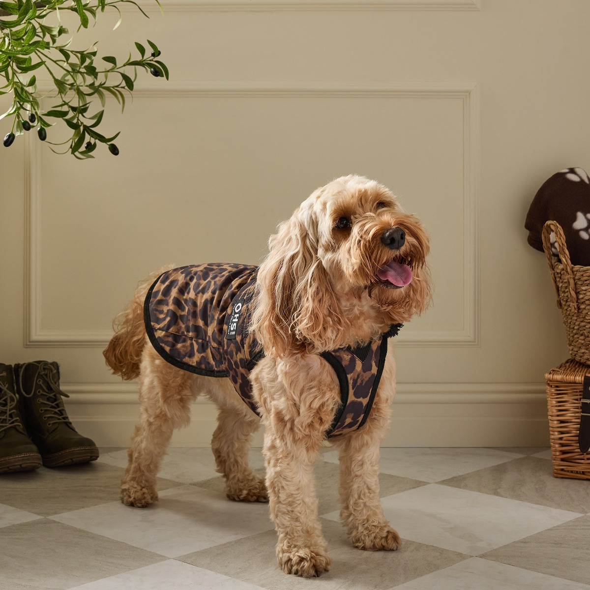 OHS Leopard Print Dog Drying Robe - Natural/Black>