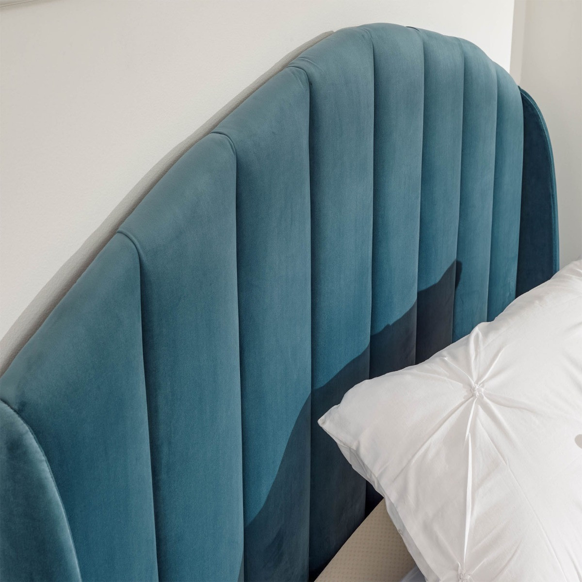 Pettine End Lift Ottoman Storage Bed, 4ft 6 Double - Teal>