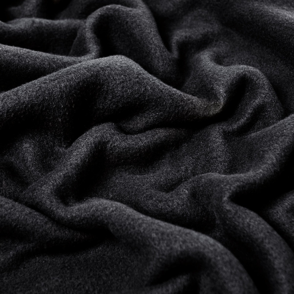 Dreamscene Plain Fleece Throw, Black - 150 x 200 cm>