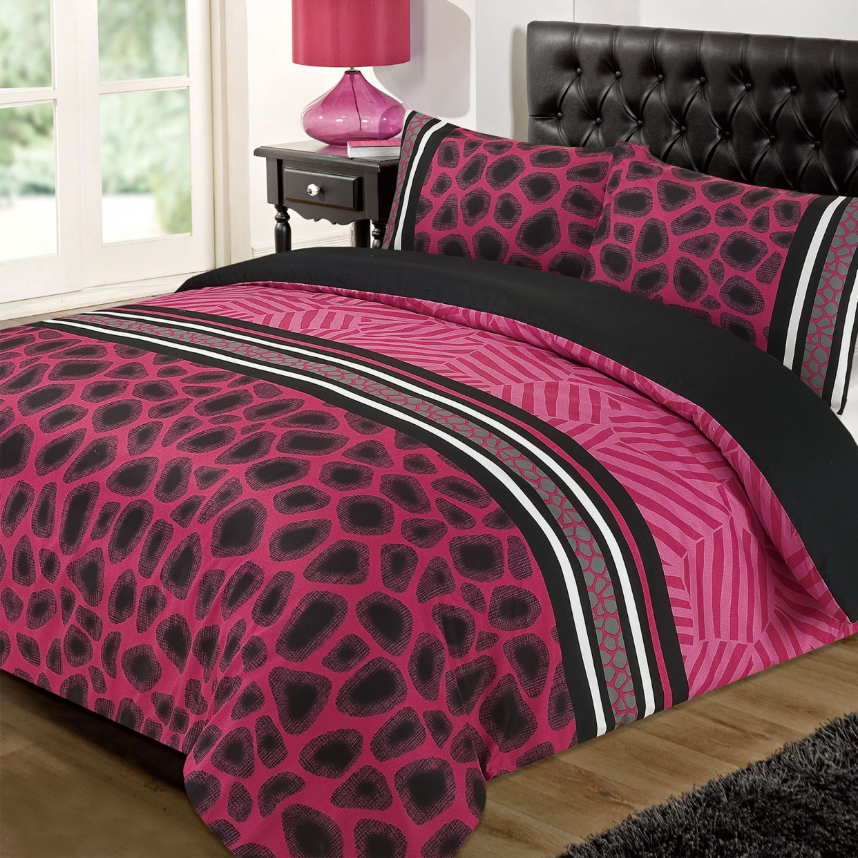Animal Print Duvet King Size Cover with Pillowcase Set - Pink/Black >