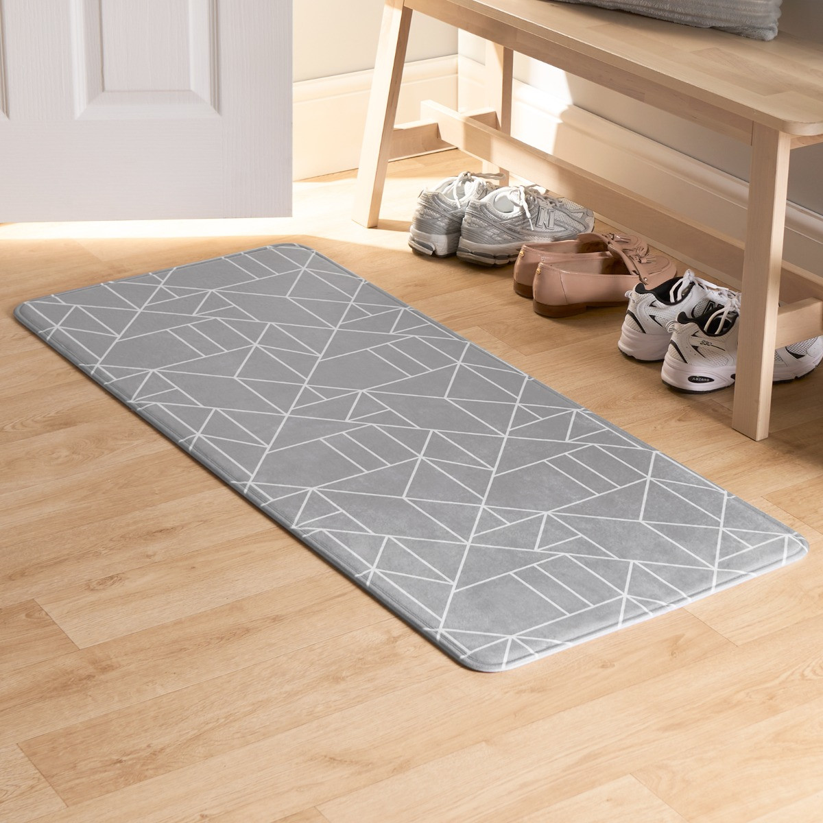 OHS Washable Mason Geo Printed Runner - Silver>