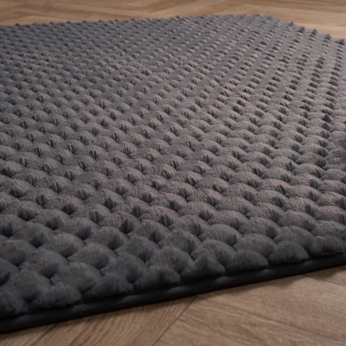 OHS Waffle Faux Fur Rug, Charcoal - 120 x 170cm>