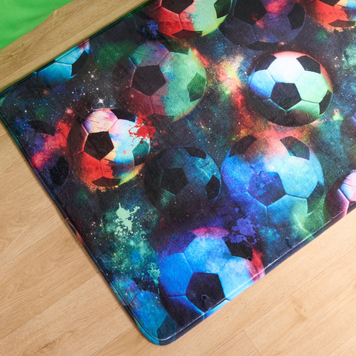 OHS Kids Supersoft Football Rug - Multi>