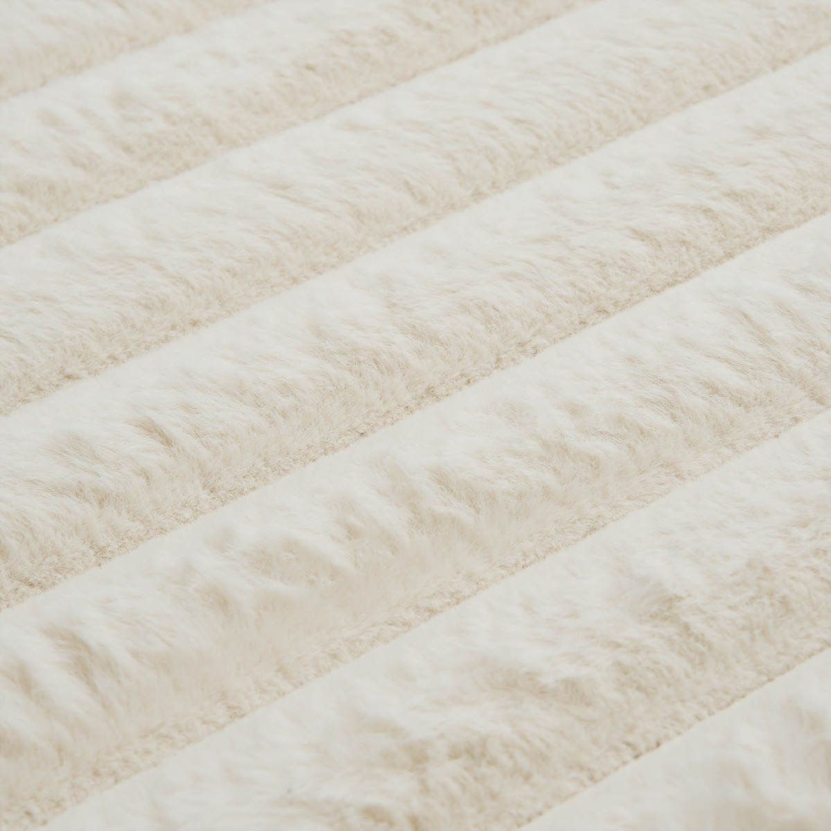 OHS Faux Fur Ribbed Rug, Natural - 80 x 150cm>