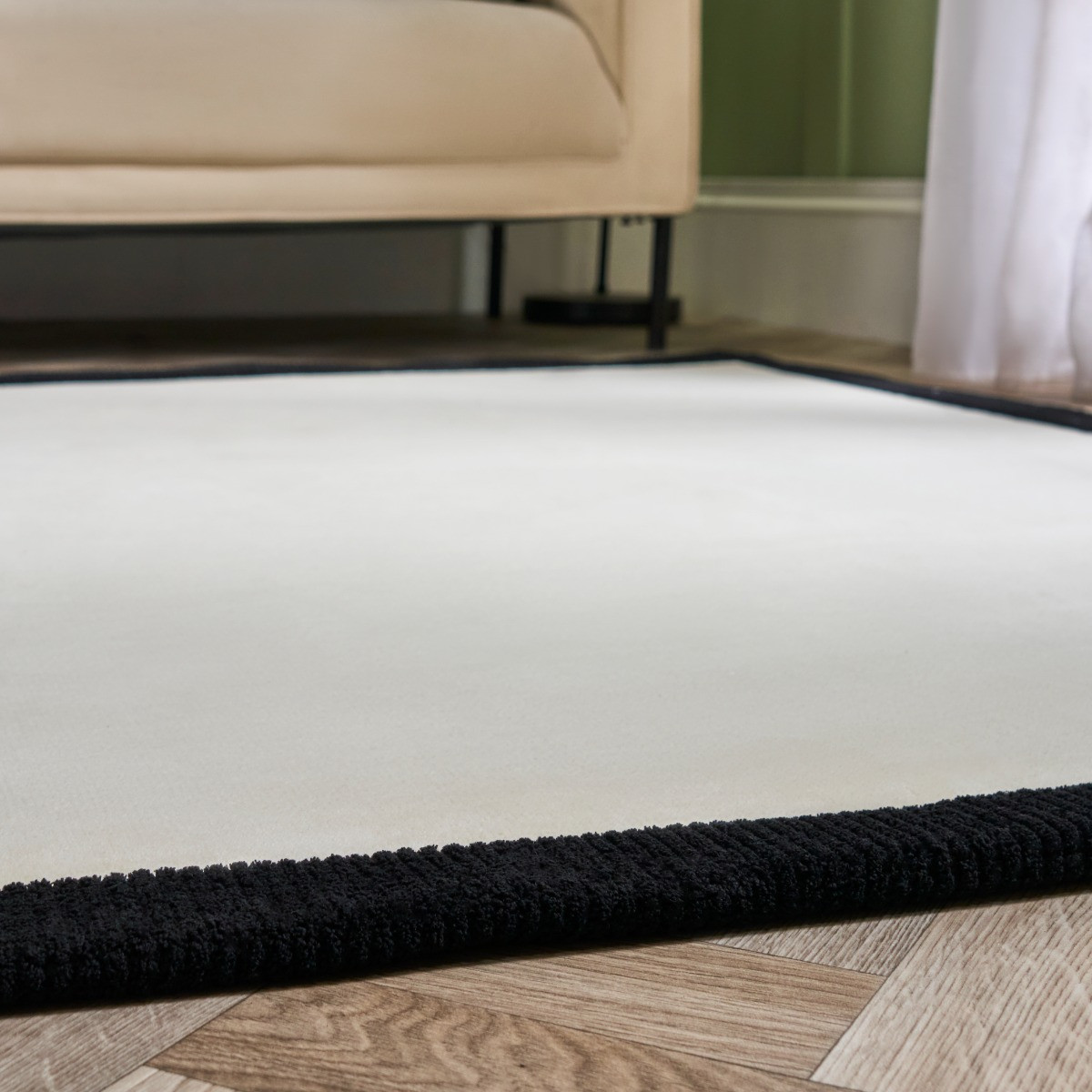 OHS Contrast Border Rug, Cream/Black - 160 x 230cm>