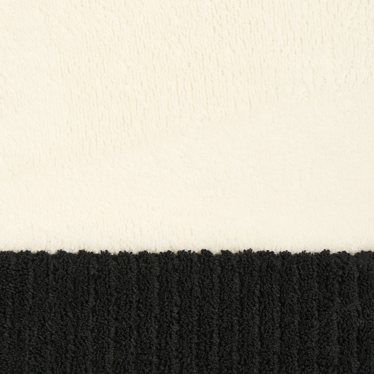 OHS Contrast Border Rug, Cream/Black - 120 x 170cm>