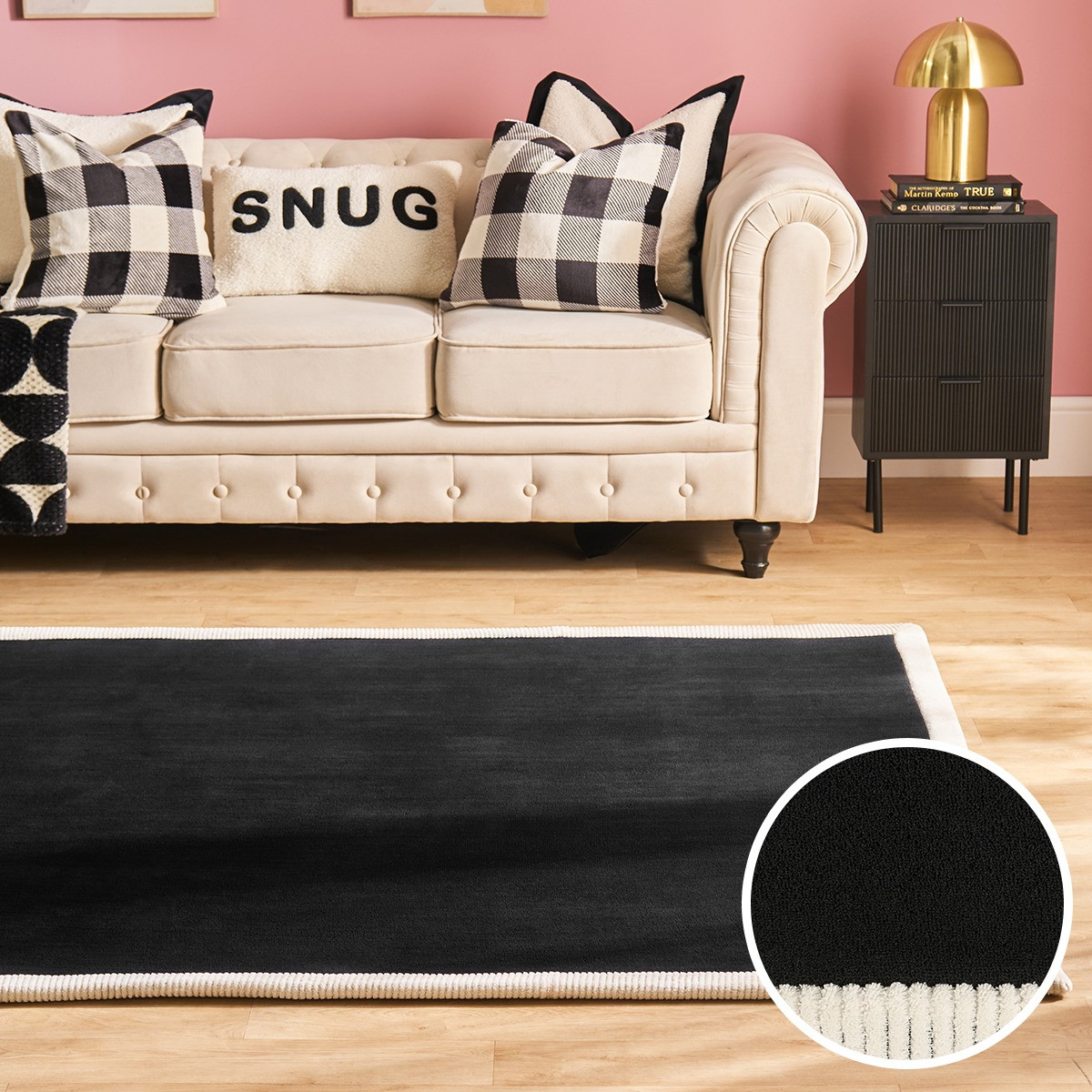 OHS Contrast Border Rug, Black/Cream - 80 x 150cm>