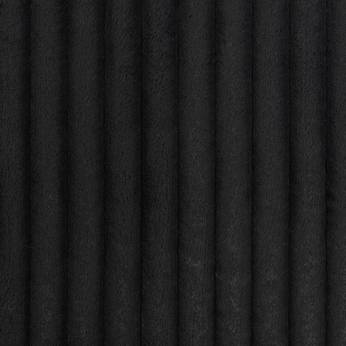 OHS Faux Fur Ribbed Rug - Black>