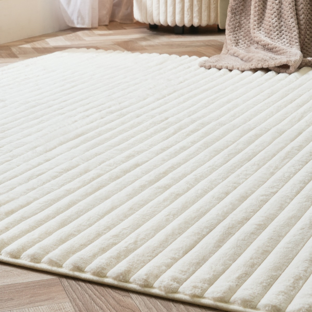 OHS Faux Fur Ribbed Rug, Cream - 120 x 170cm>