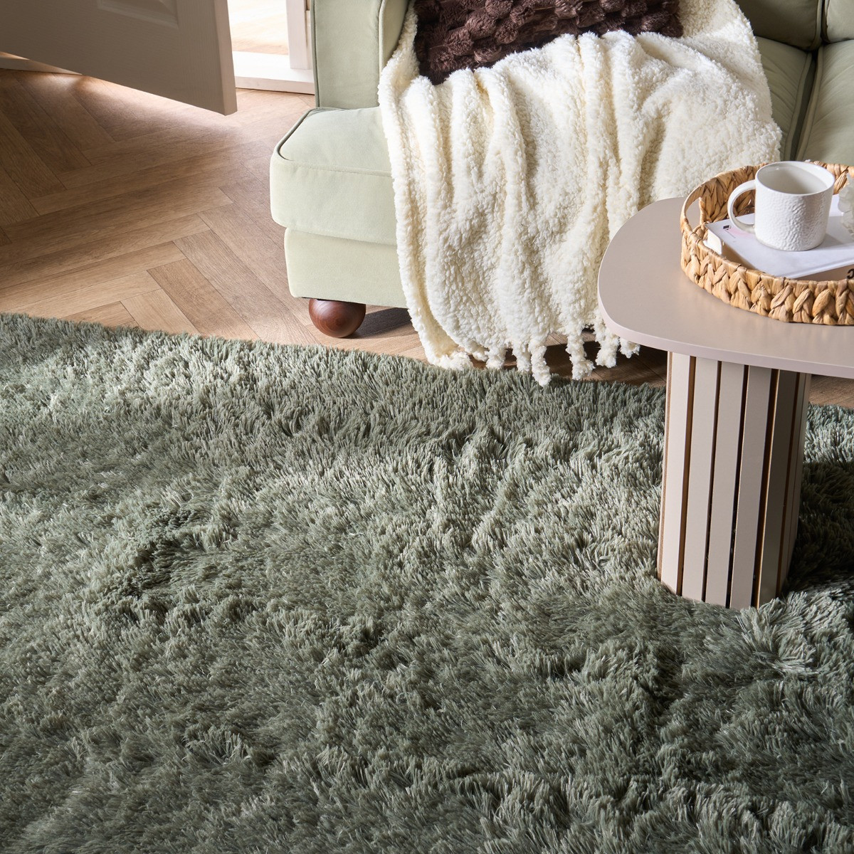 OHS Soft Fluffy Rug, Woodland Green - 120 x 170cm>