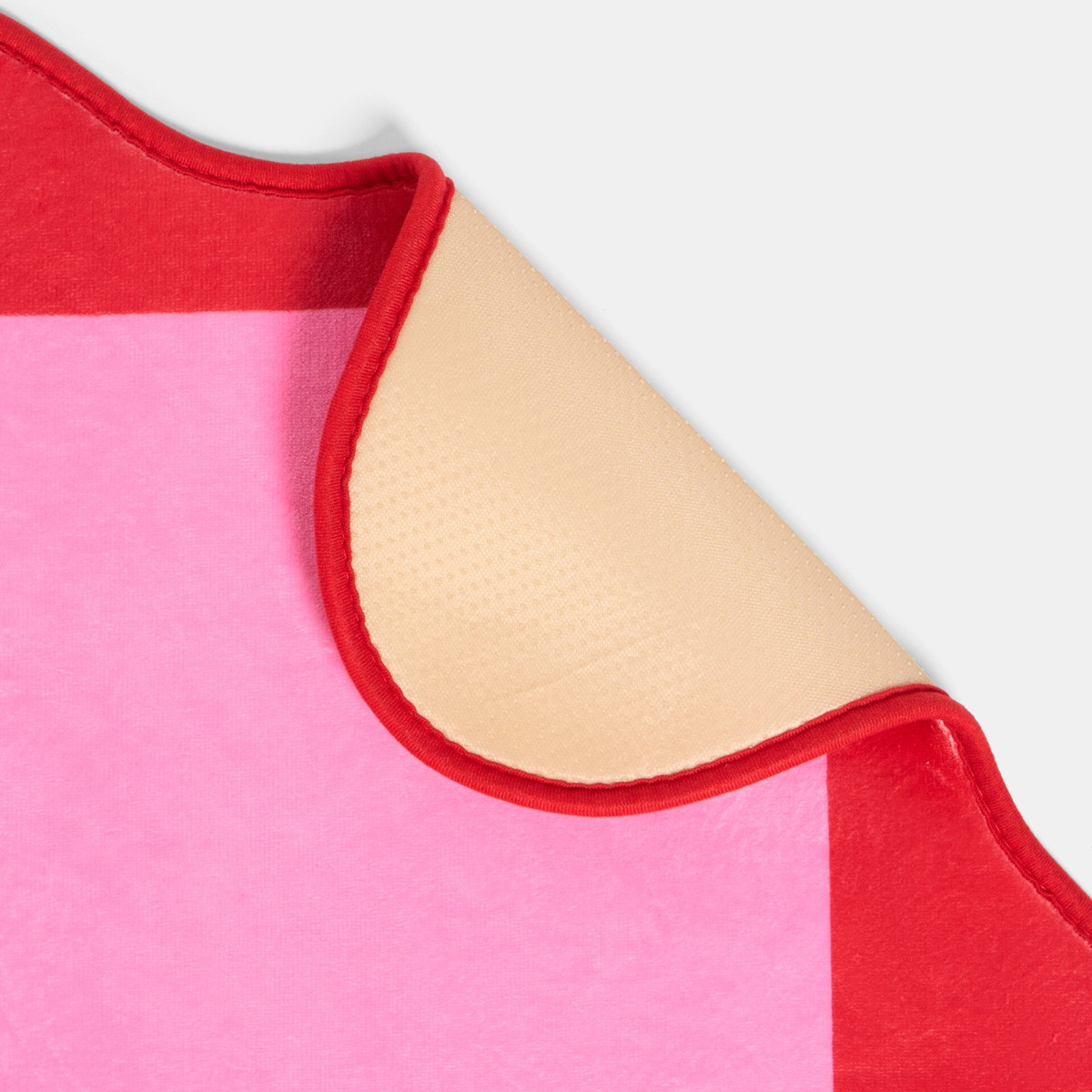 OHS Scallop Edge Rug - Pink/Red>
