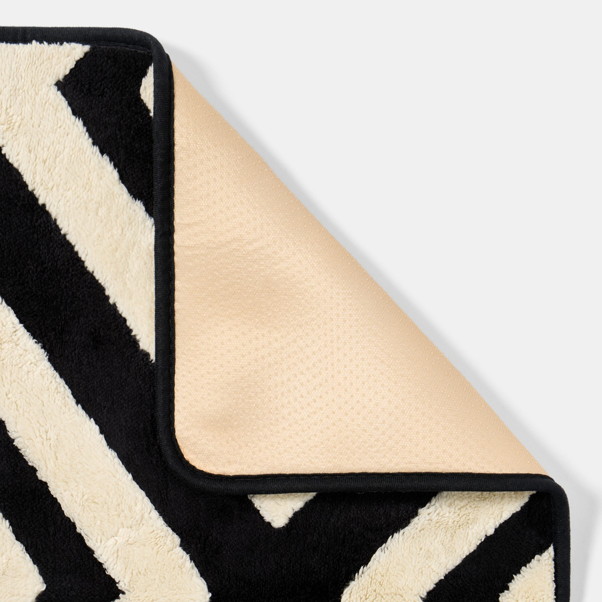 OHS Contrast Tufted Geo Rug, Monochrome - 120 x 170cm>